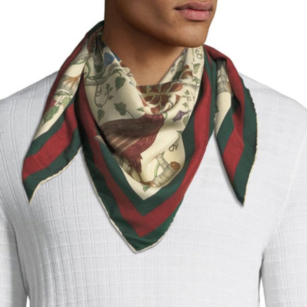 Gucci Floral Condo Crespo Pocket Square in White - Picture 8 of 8